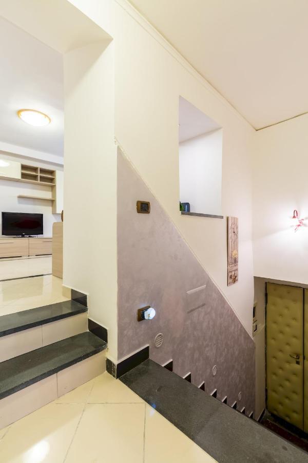 Qs1 - Indipendent Flat In Center Apartman Nápoly Kültér fotó