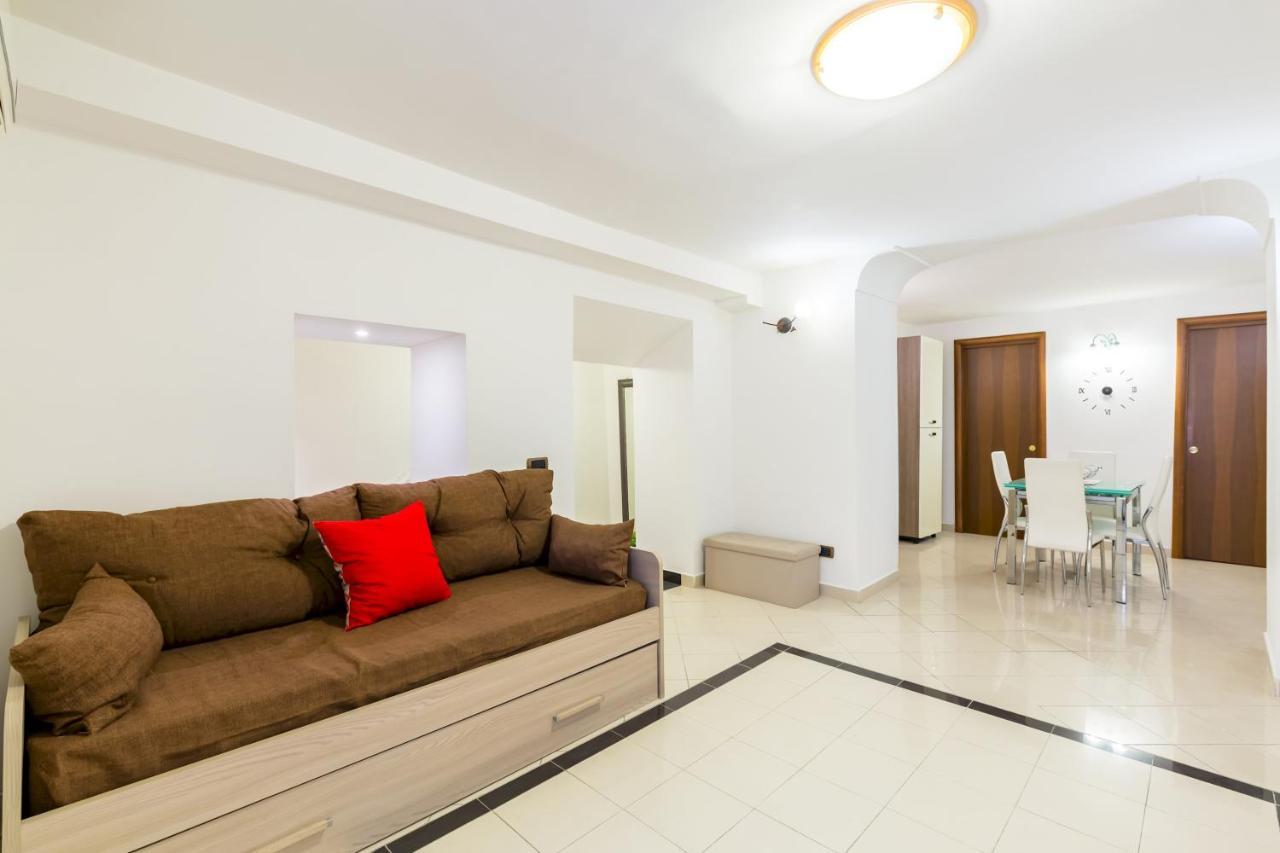 Qs1 - Indipendent Flat In Center Apartman Nápoly Kültér fotó